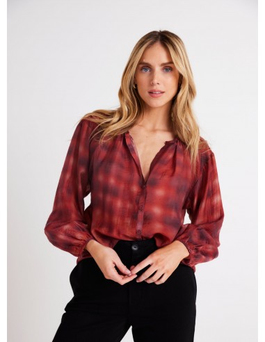 BLURRED PLAID SHIRRED NECK BLOUSE à prix réduit toute l'année